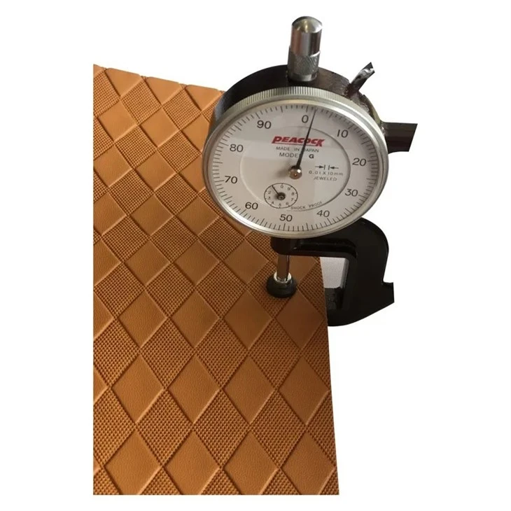 New Design Hot Sale in China Bags And Cellphone Cover Artificial Synthetic Leather